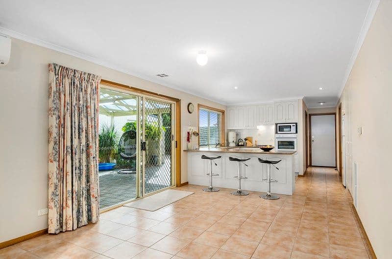 11 Coral Court, Mount Gambier SA 5290, Mount Gambier - Thumbnail 3