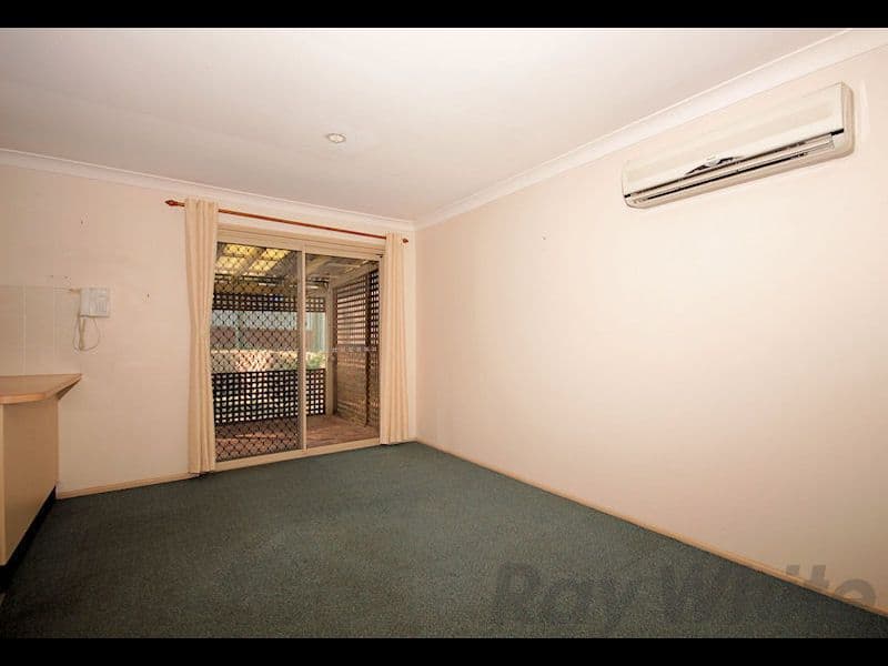 4 Wren Court, BUNDAMBA QLD 4304, Bundamba - Thumbnail 3