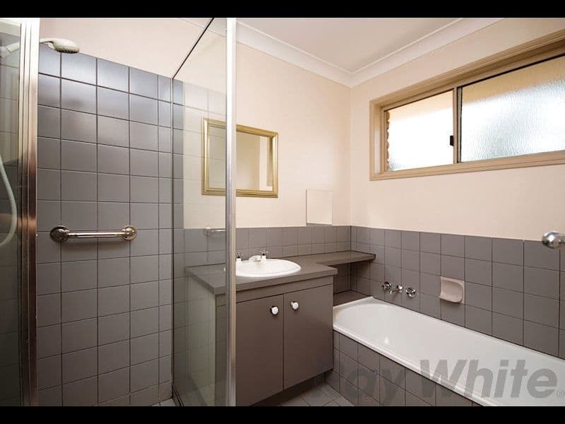 4 Wren Court, BUNDAMBA QLD 4304, Bundamba - Thumbnail 5