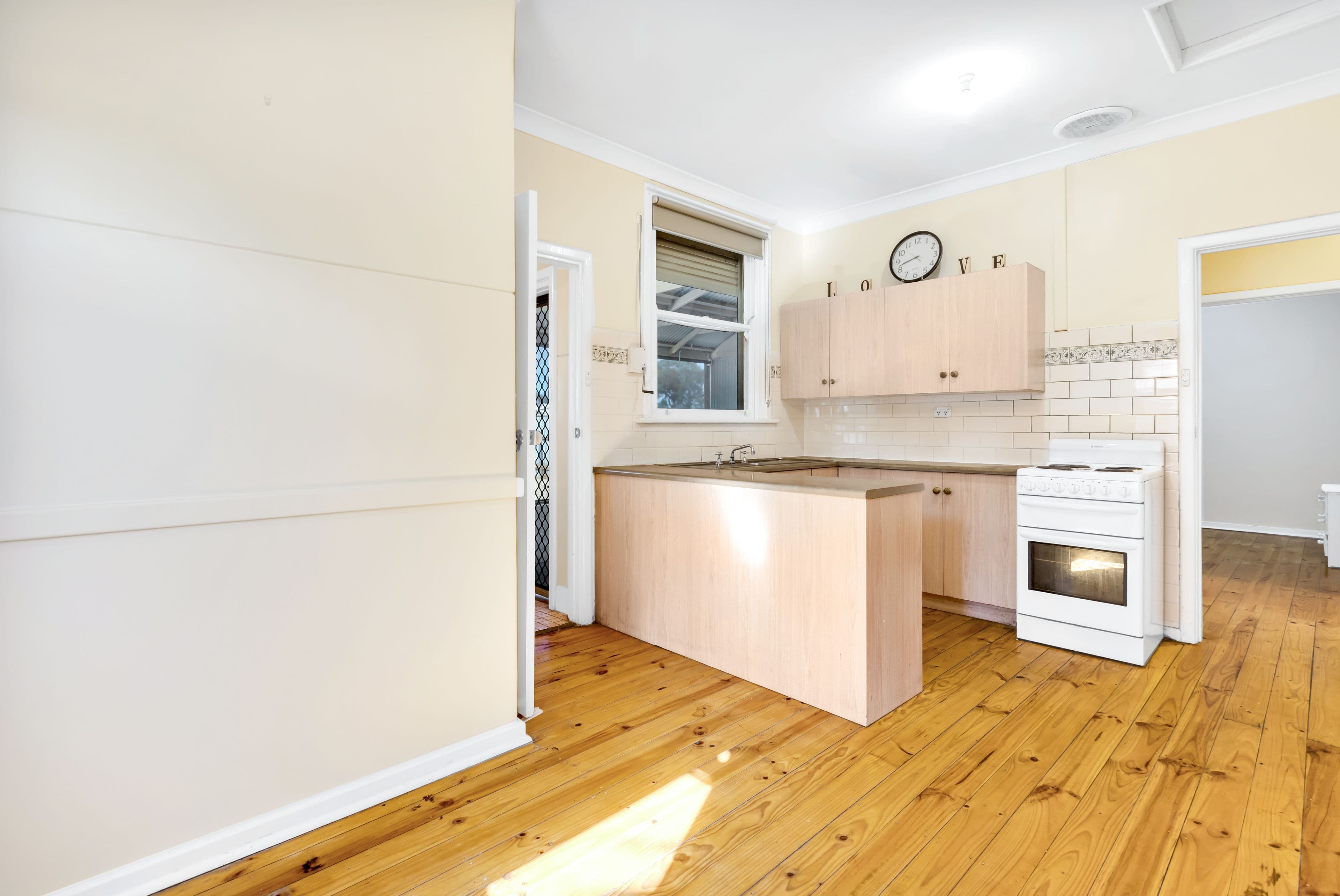 25 Casterley Road, Elizabeth North SA 5113, Elizabeth North - Thumbnail 6