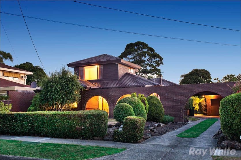 32 Maylands Crescent, Glen Waverley VIC 3150, Glen Waverley - Image 1