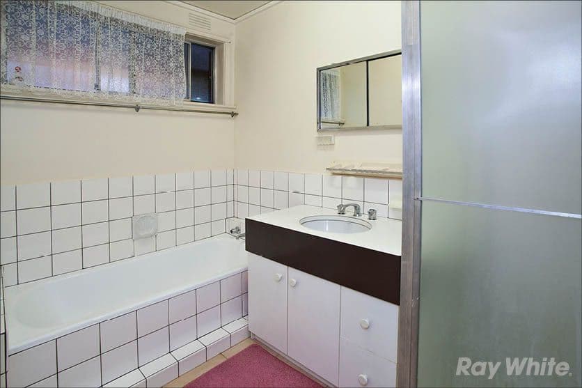 32 Maylands Crescent, Glen Waverley VIC 3150, Glen Waverley - Thumbnail 6
