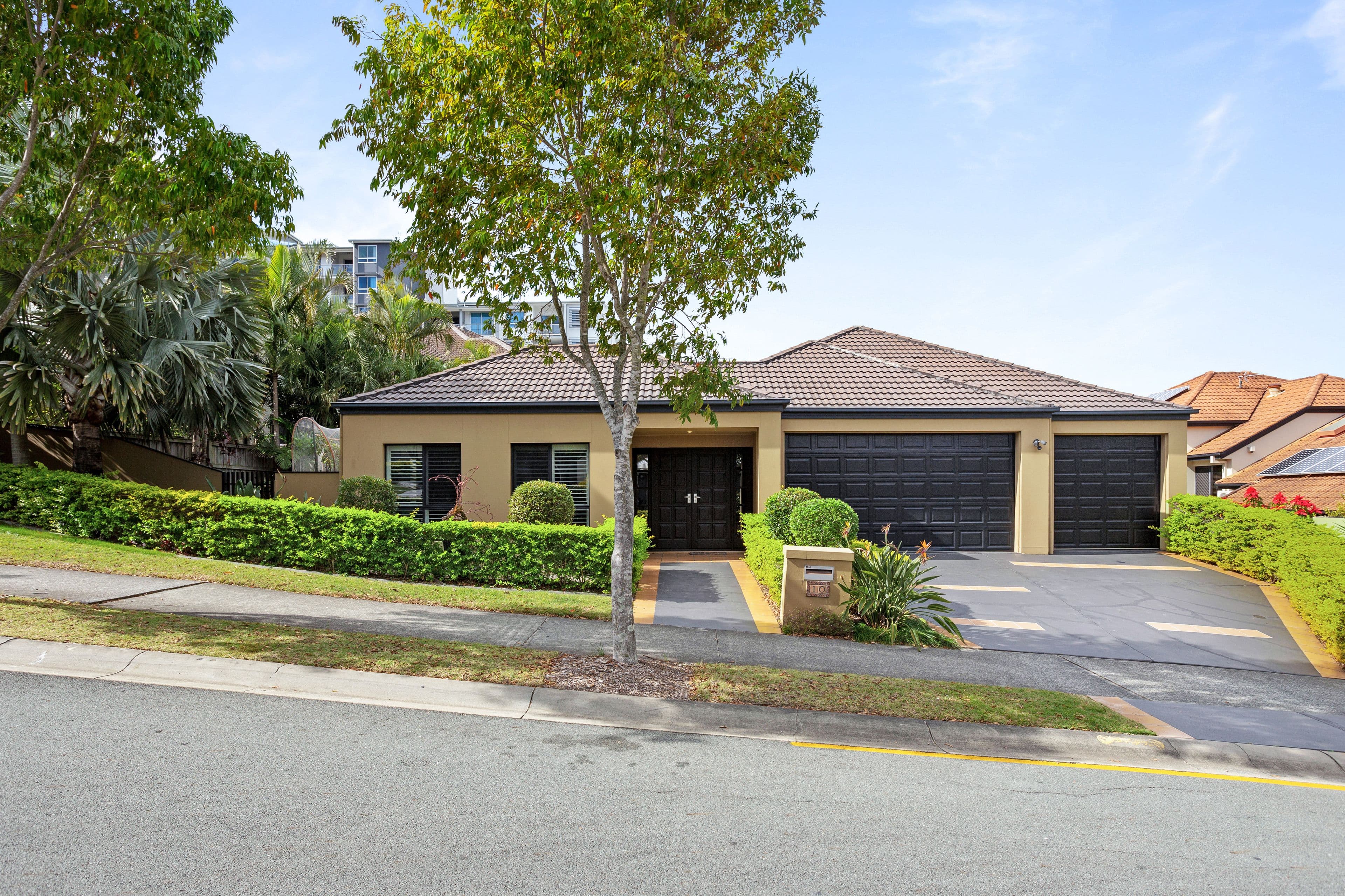 10 North Shore Avenue, Varsity Lakes QLD 4227, Varsity Lakes - Image 1