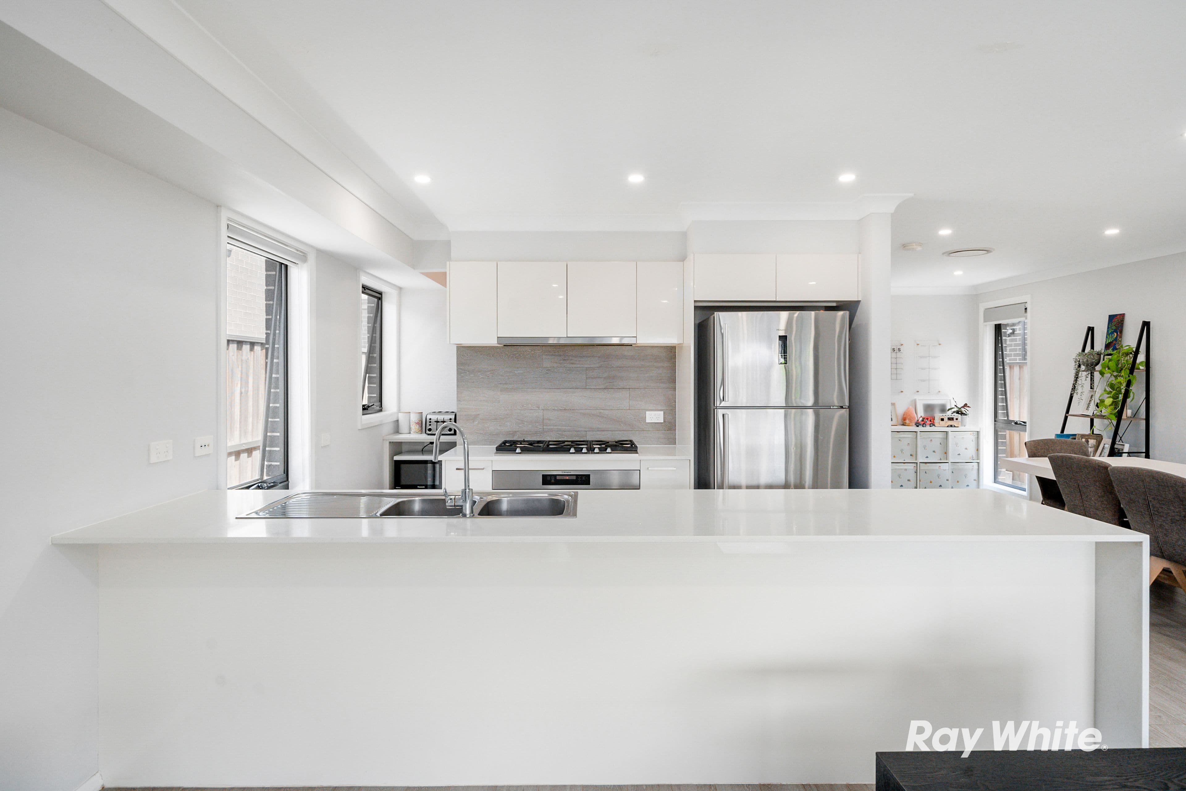 16 Flynn Street, Schofields NSW 2762, Schofields - Thumbnail 4