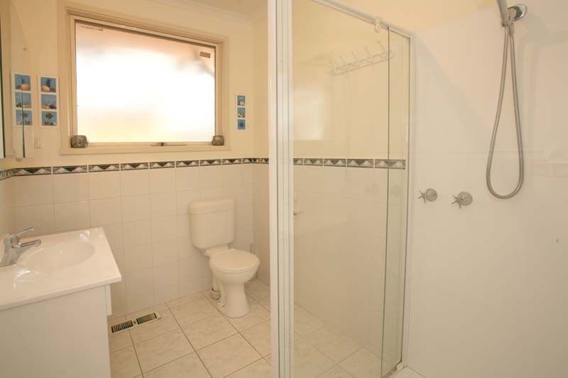 70 Chancellor Drive, WHEELERS HILL VIC 3150, Wheelers Hill - Thumbnail 7