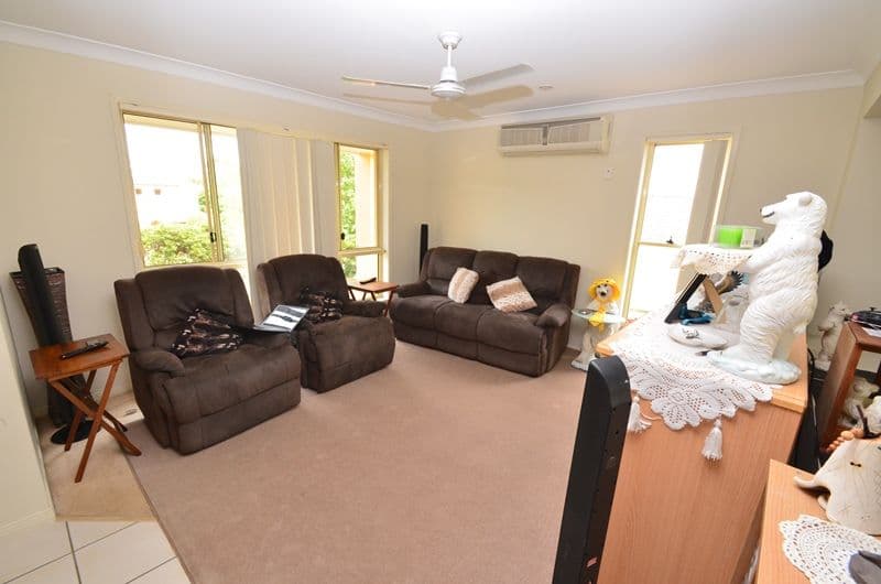 69 Christina Ryan Way, ARUNDEL QLD 4214, Arundel - Thumbnail 4