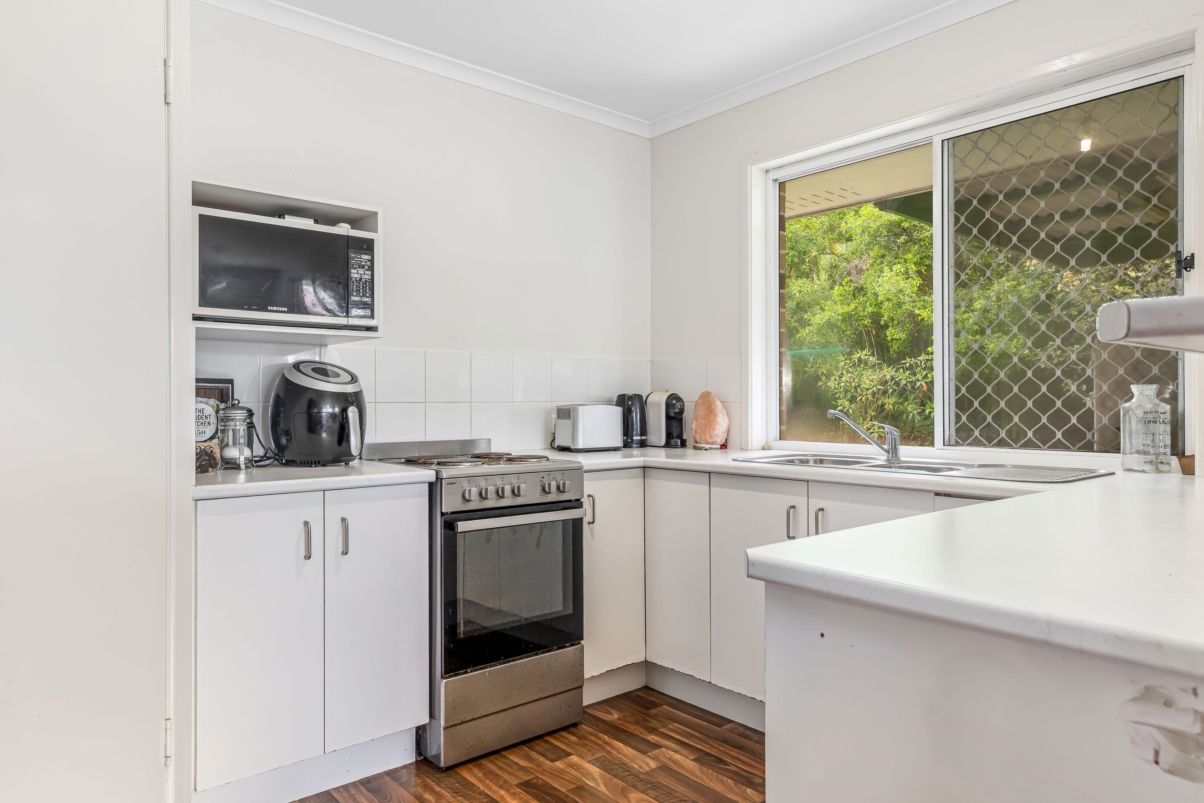 15 Huntingdale Drive, Nambour QLD 4560, Nambour - Thumbnail 5