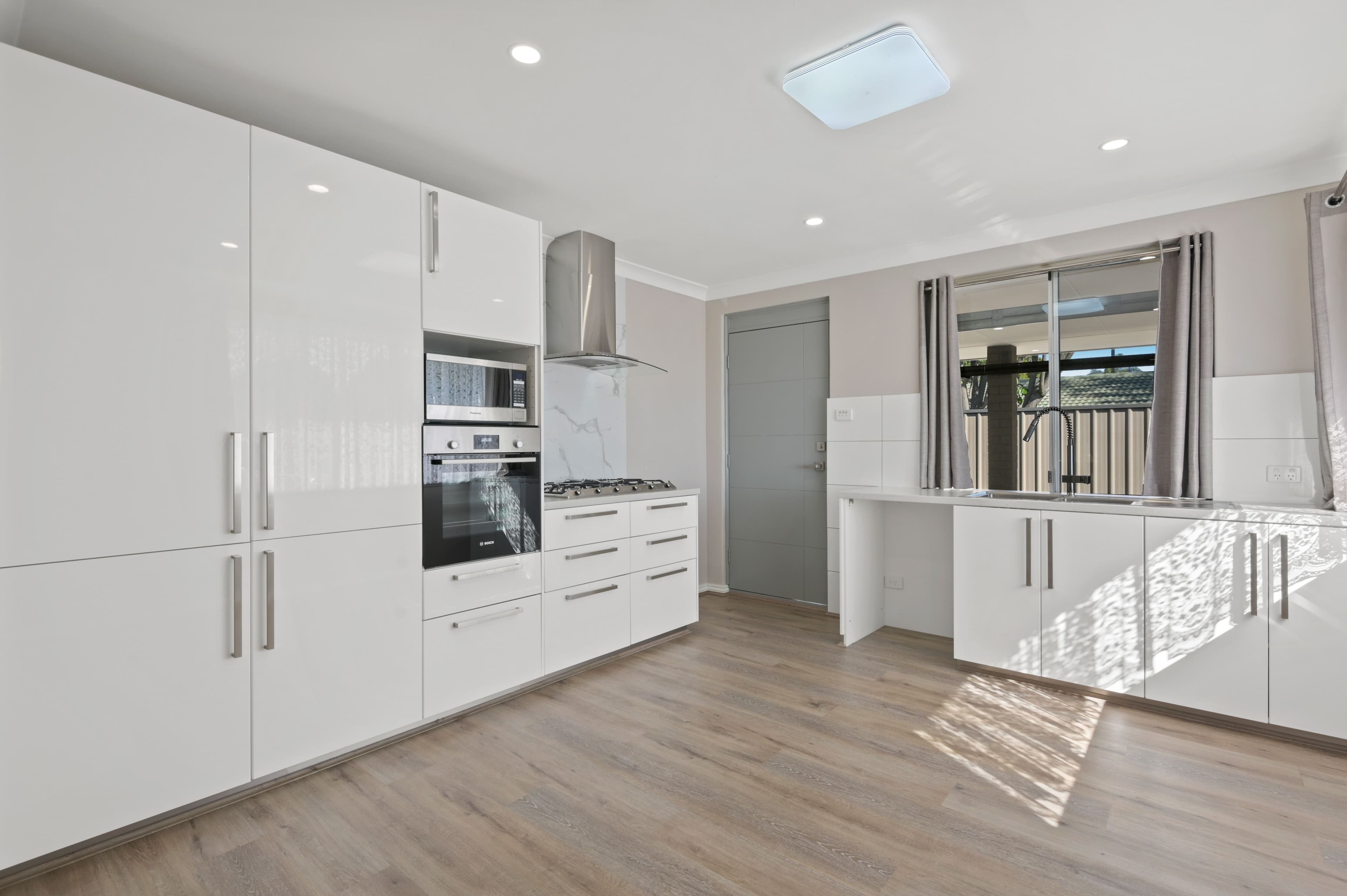 54 Warton Road, Huntingdale WA 6110, Huntingdale - Image 1