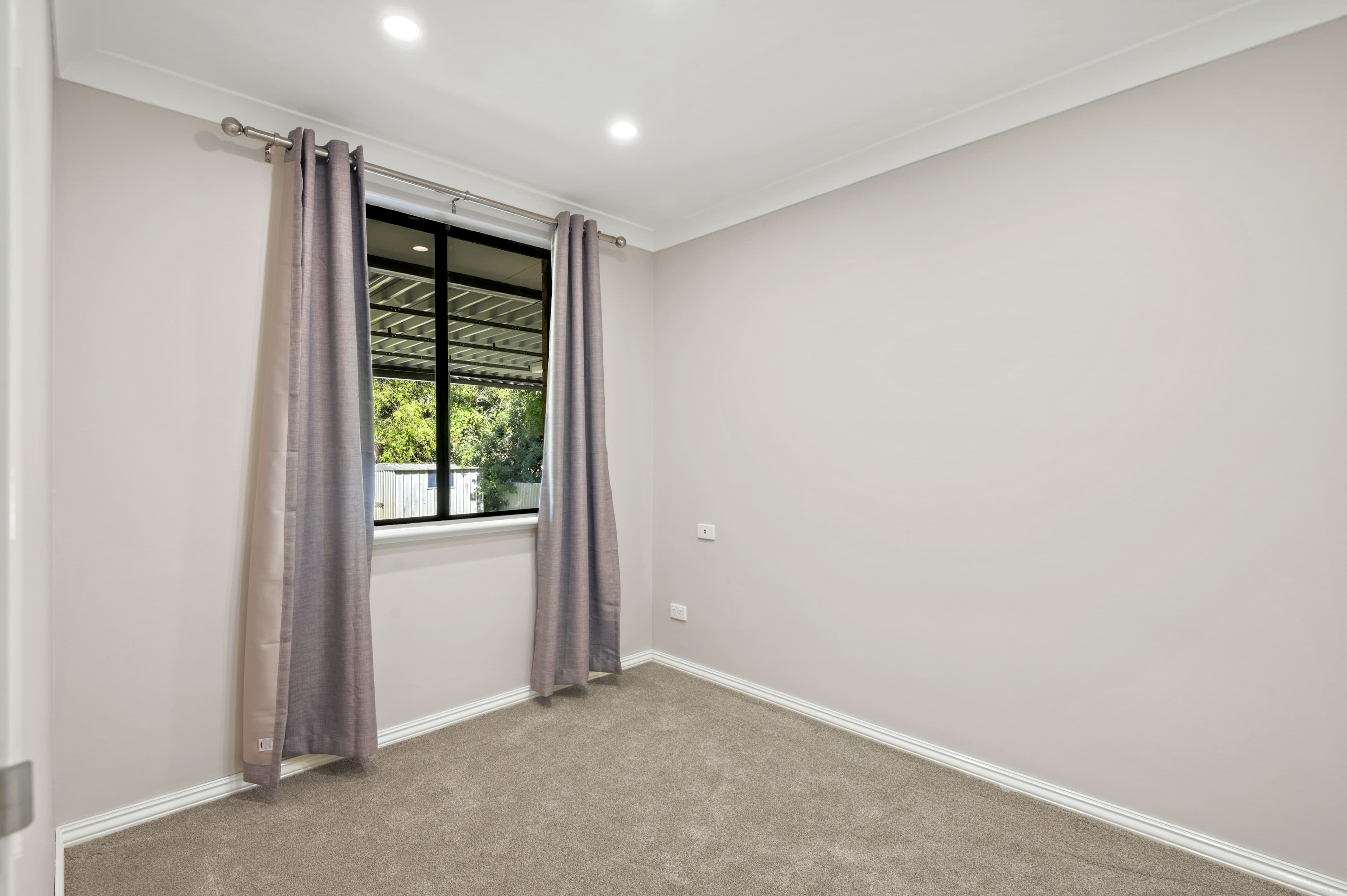 54 Warton Road, Huntingdale WA 6110, Huntingdale - Thumbnail 8