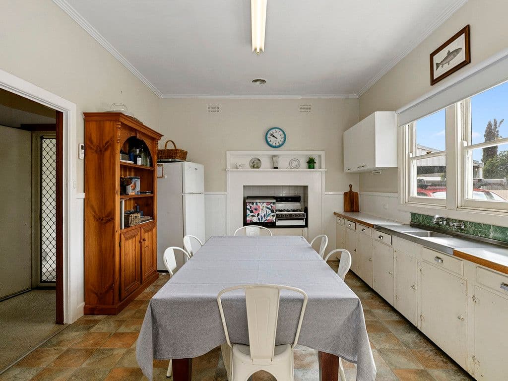 96 Bridge Street West, Benalla VIC 3672, Benalla - Thumbnail 2