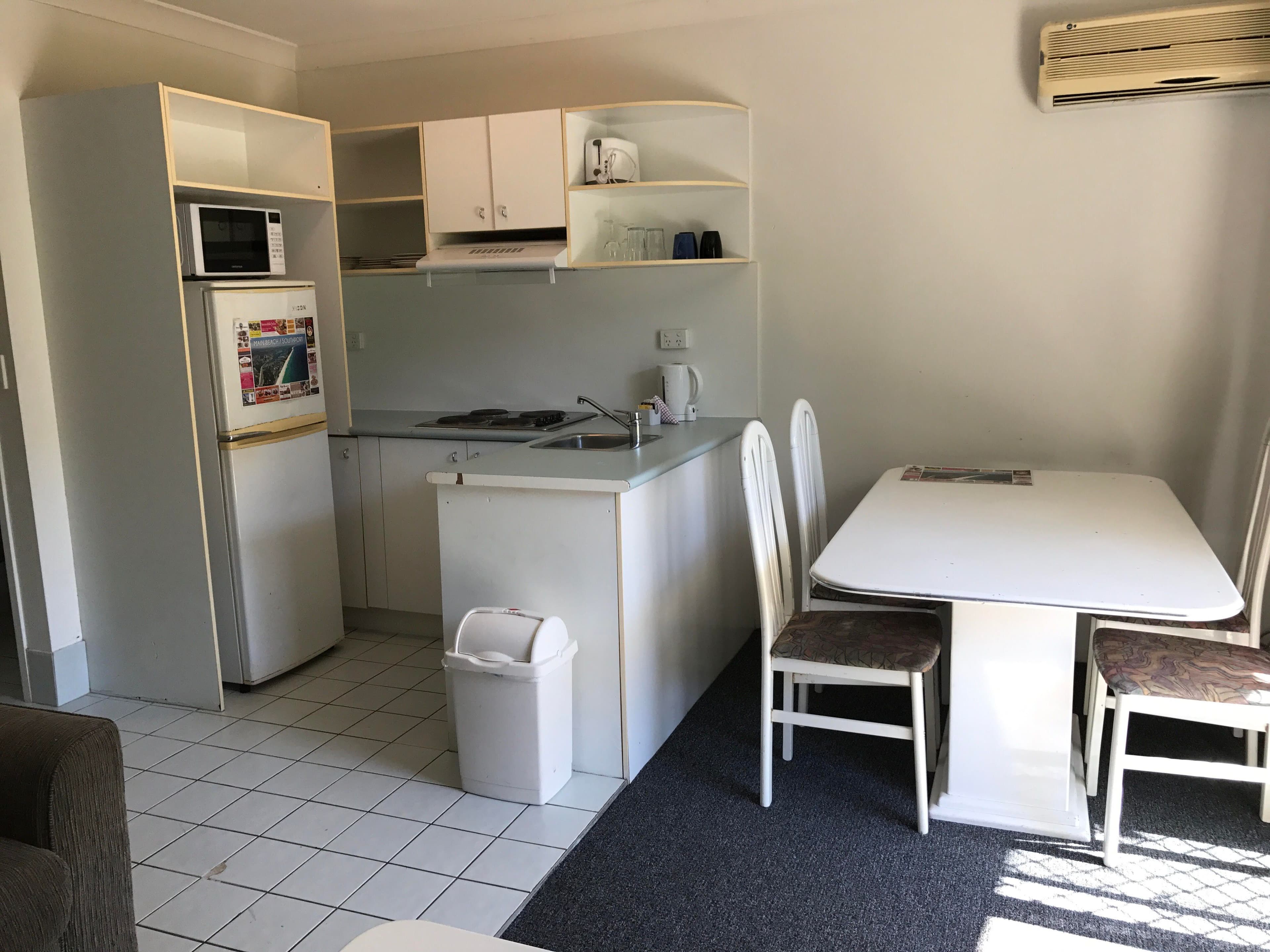 125 Frank Street, Labrador QLD 4215, Labrador - Thumbnail 5