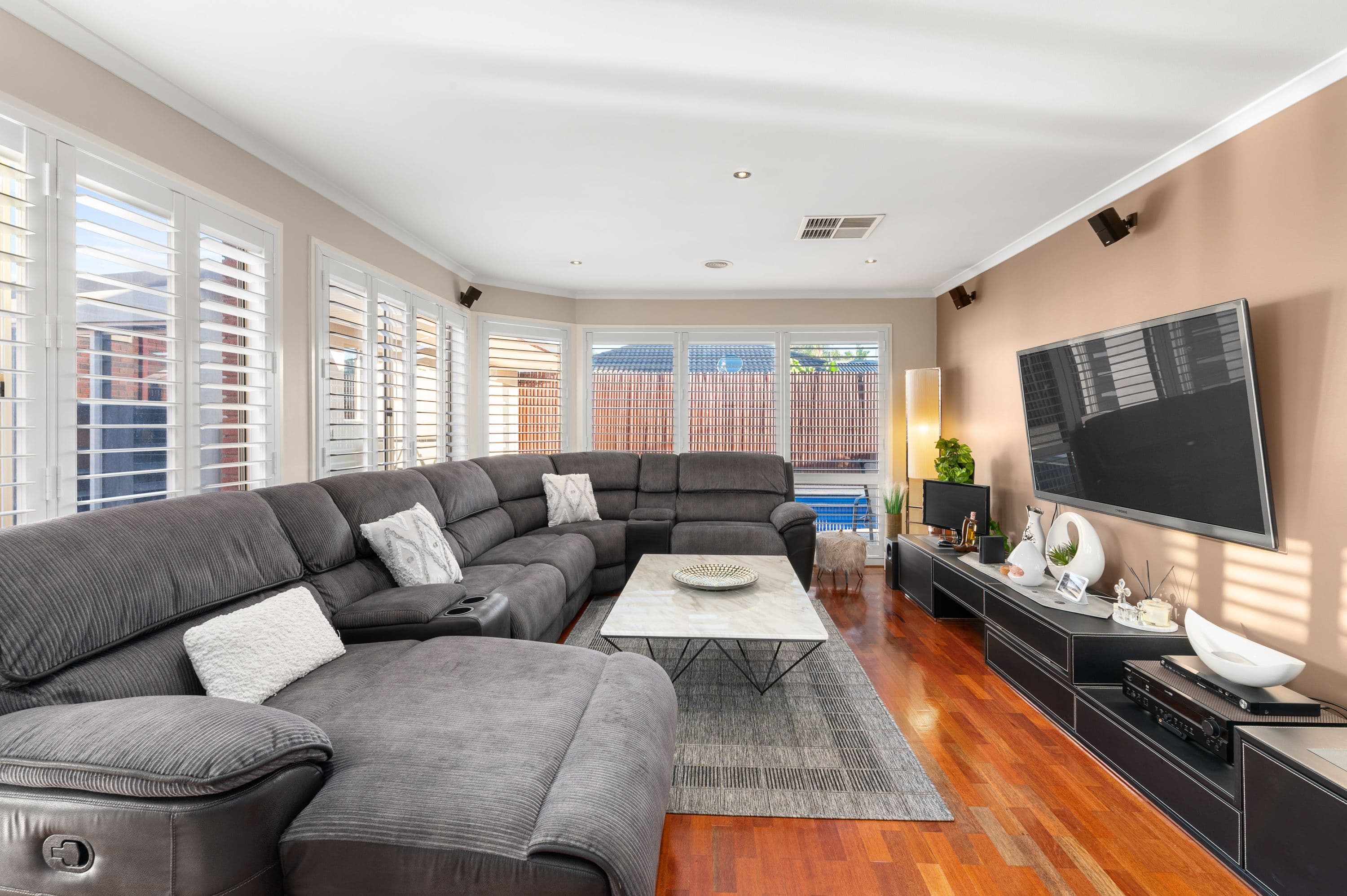 7 St Martins Place, South Morang VIC 3752, South Morang - Thumbnail 8