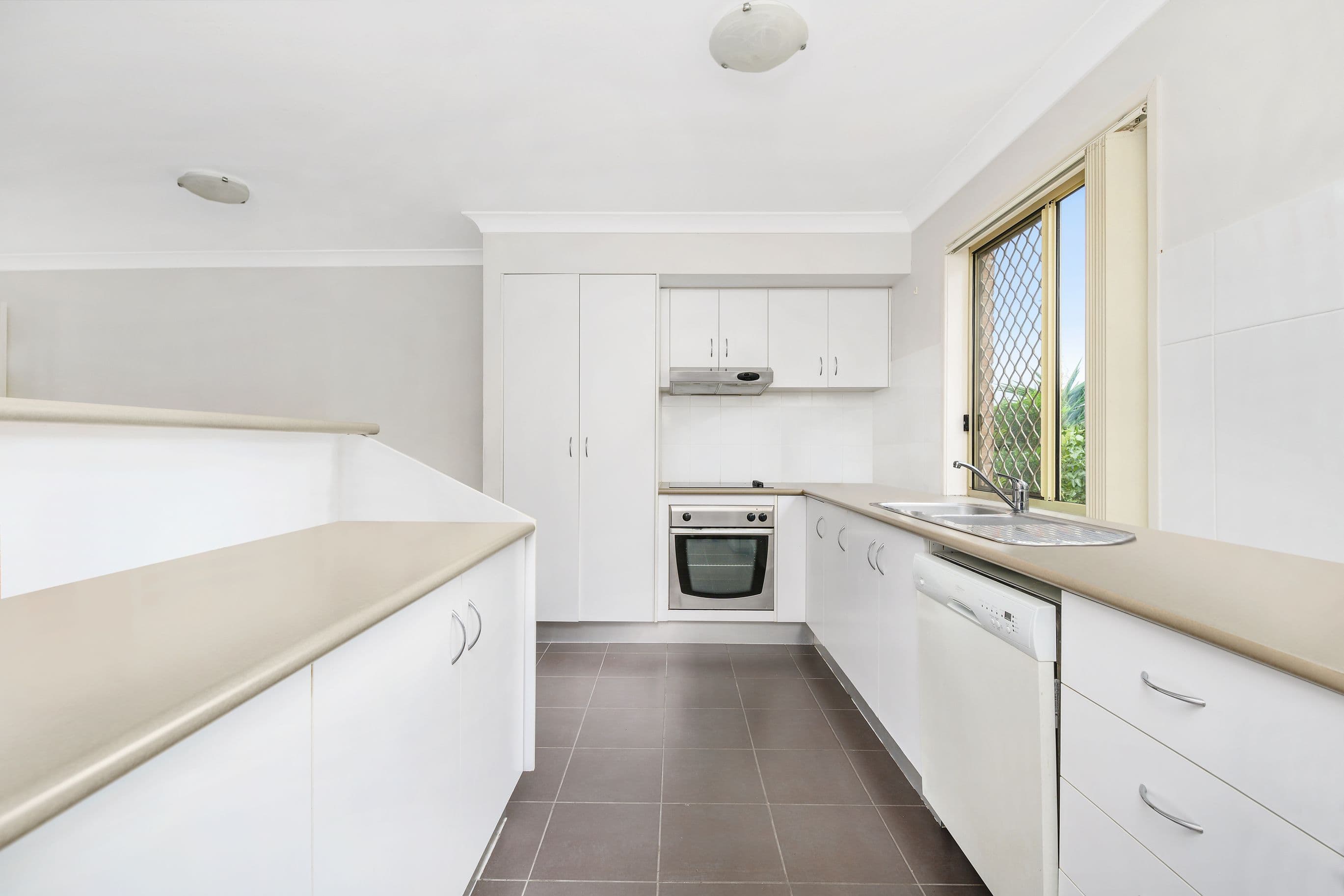 18 Fleet Drive, Kippa-Ring QLD 4021, Kippa-Ring - Thumbnail 4