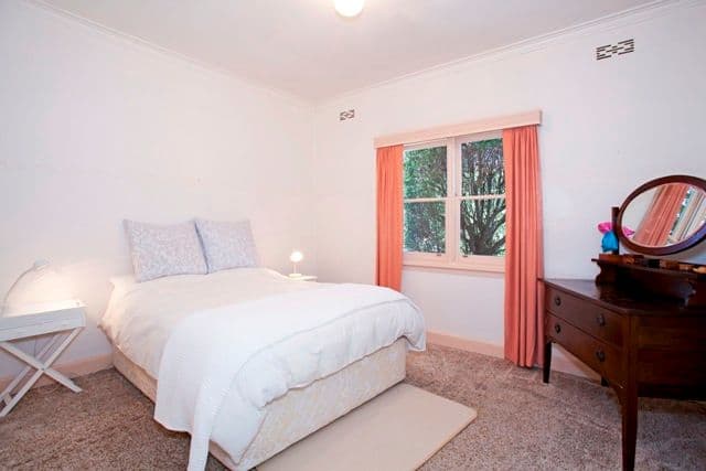 10 Calder Street, MANIFOLD HEIGHTS VIC 3218, Manifold Heights - Thumbnail 8