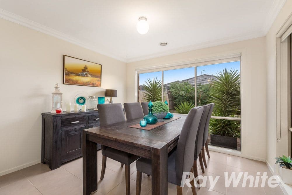 12 Gillow Grove, Doreen VIC 3754, Doreen - Thumbnail 3