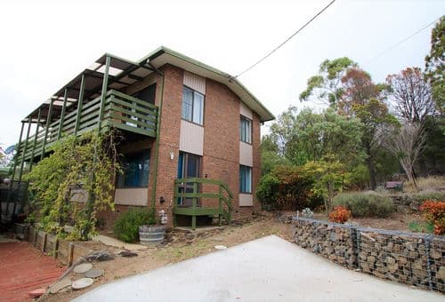 11 Moorong Place, Cooma, Cooma - Image 1