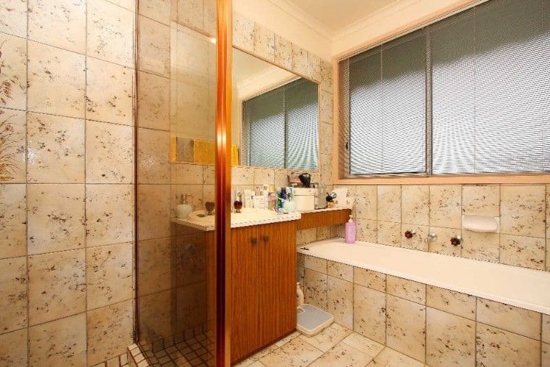 28 Cumberland Crescent, THOMASTOWN VIC 3074, Thomastown - Thumbnail 7