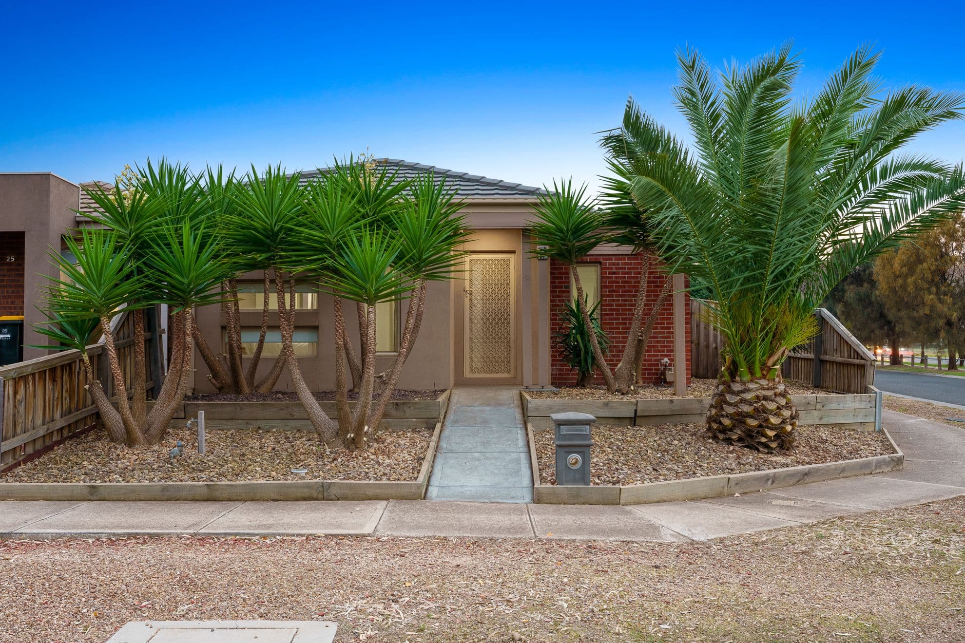 27 Lucas Terrace, Taylors Hill VIC 3037, Taylors Hill - Image 1