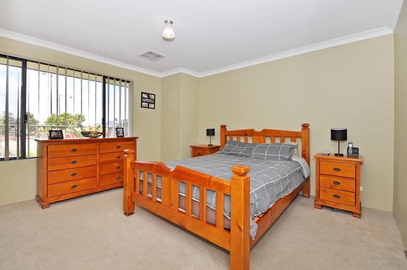 43 Elmridge Parkway, Ellenbrook WA 6069, Ellenbrook - Thumbnail 3