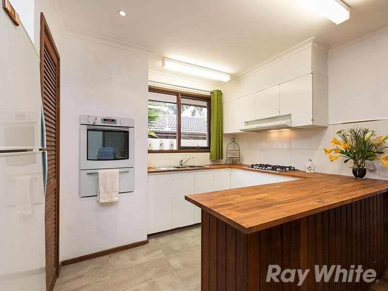14 Tiffany Avenue, Cheltenham VIC 3192, Cheltenham - Thumbnail 4