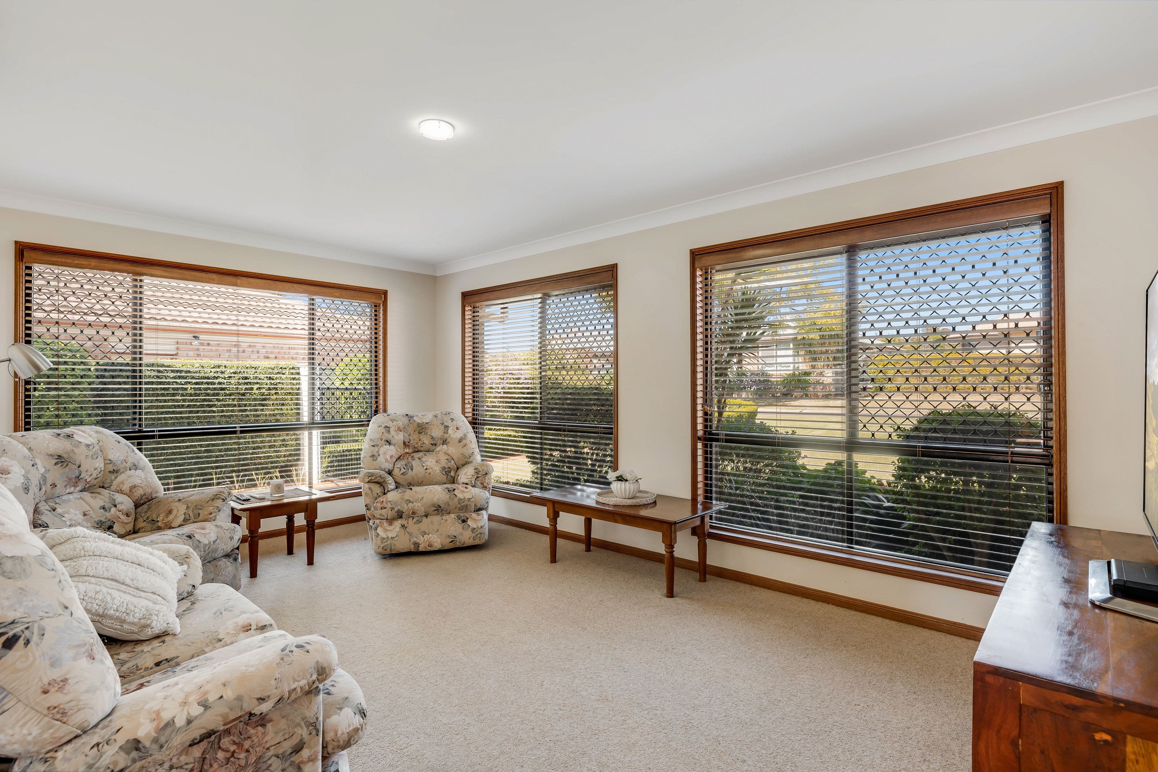 7 Maggie Court, Middle Ridge QLD 4350, Middle Ridge - Thumbnail 3