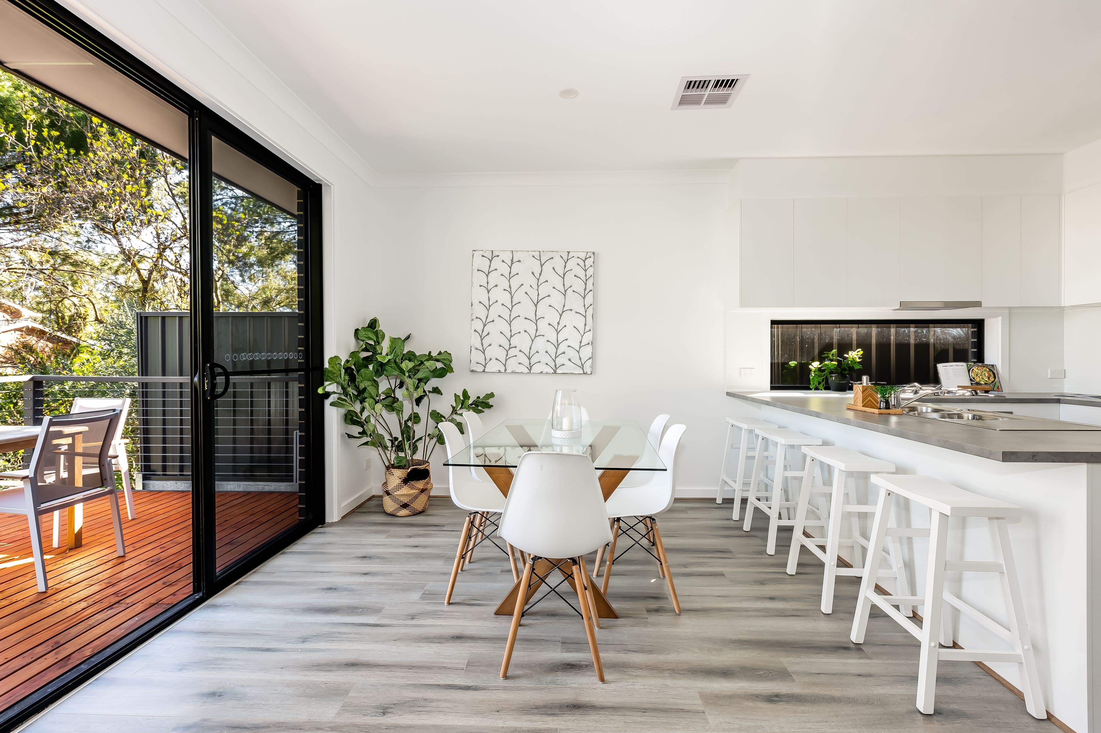 2B Belfast Close, Canning Vale WA 6155, Canning Vale - Thumbnail 2