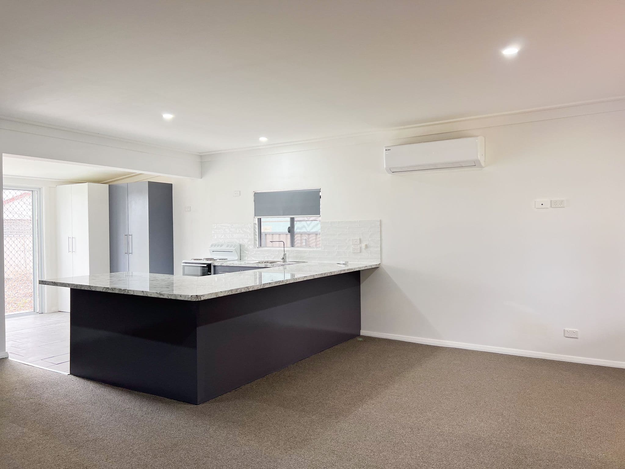 16 Waratah Street, Parkes NSW 2870, Parkes - Thumbnail 2