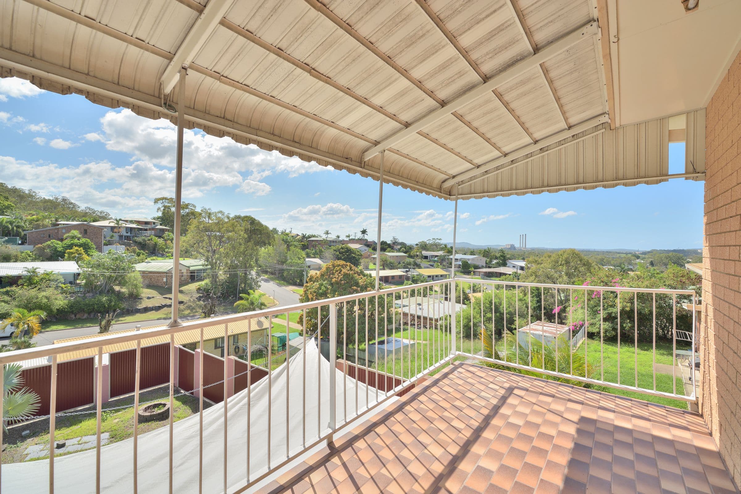 19 Mercedes Street, Clinton QLD 4680, Clinton - Thumbnail 2