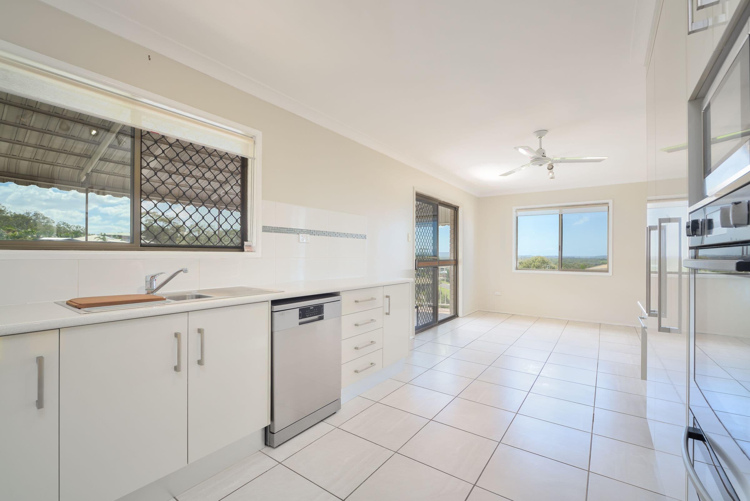 19 Mercedes Street, Clinton QLD 4680, Clinton - Thumbnail 5