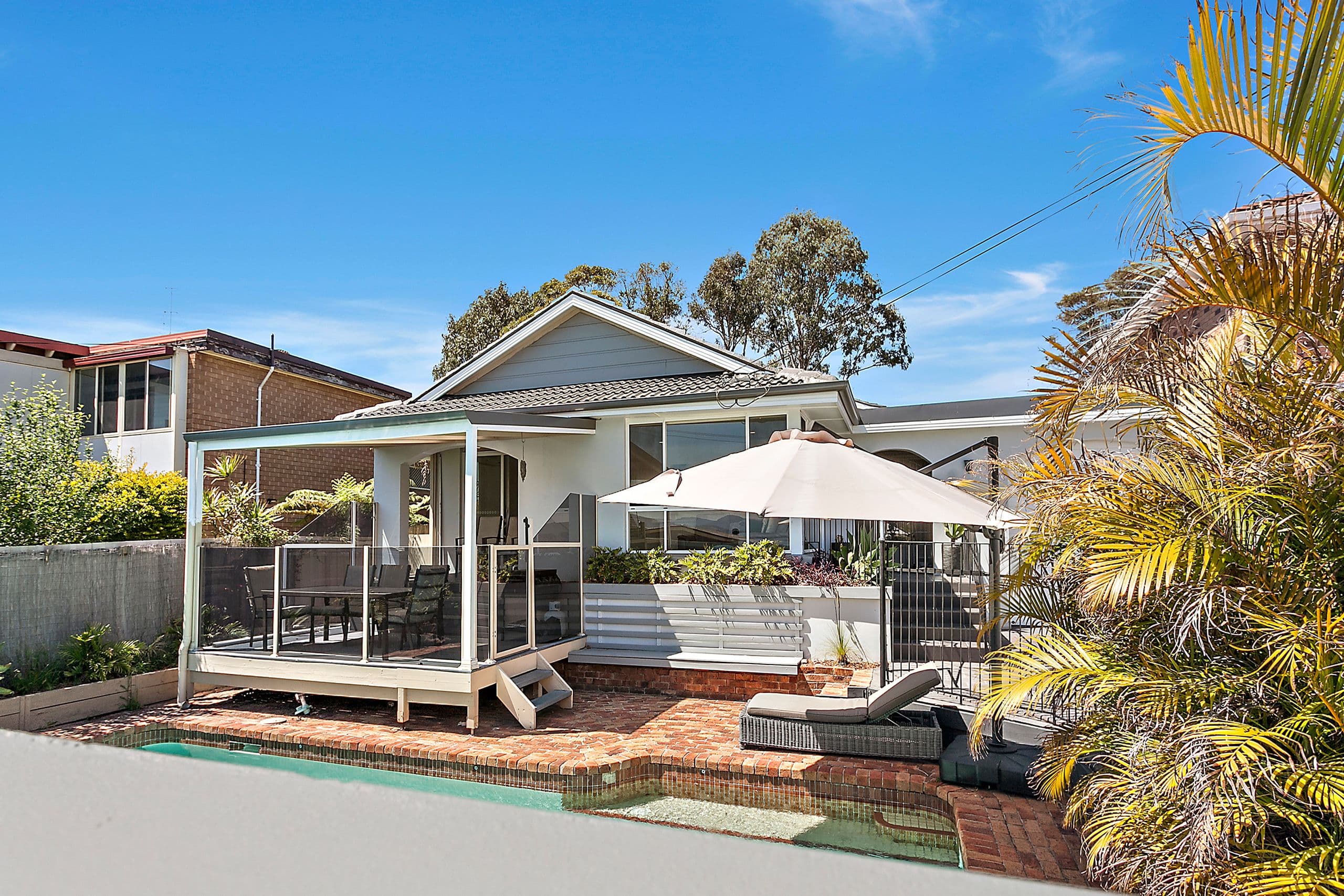 24 The Esplanade, Oak Flats - Thumbnail 4