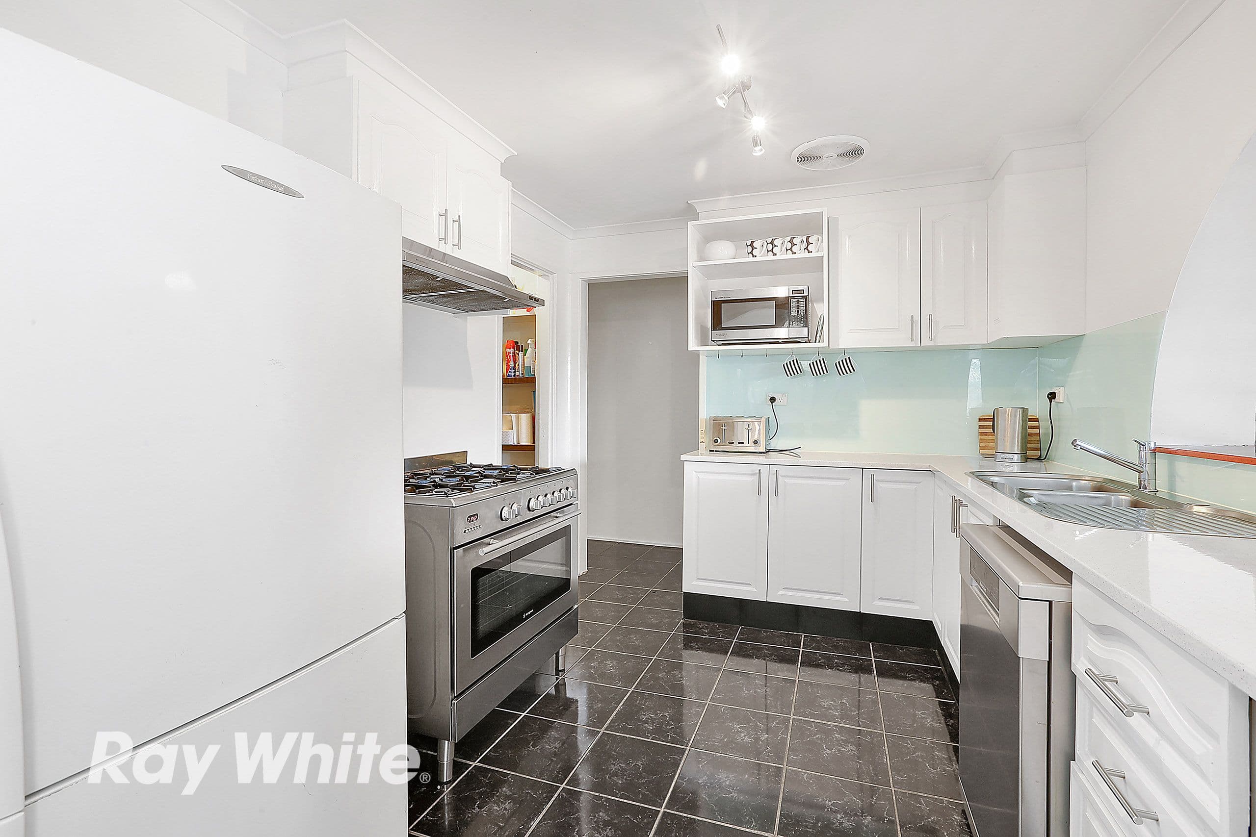 4 Anna Court, Lara VIC 3212, Lara - Thumbnail 3