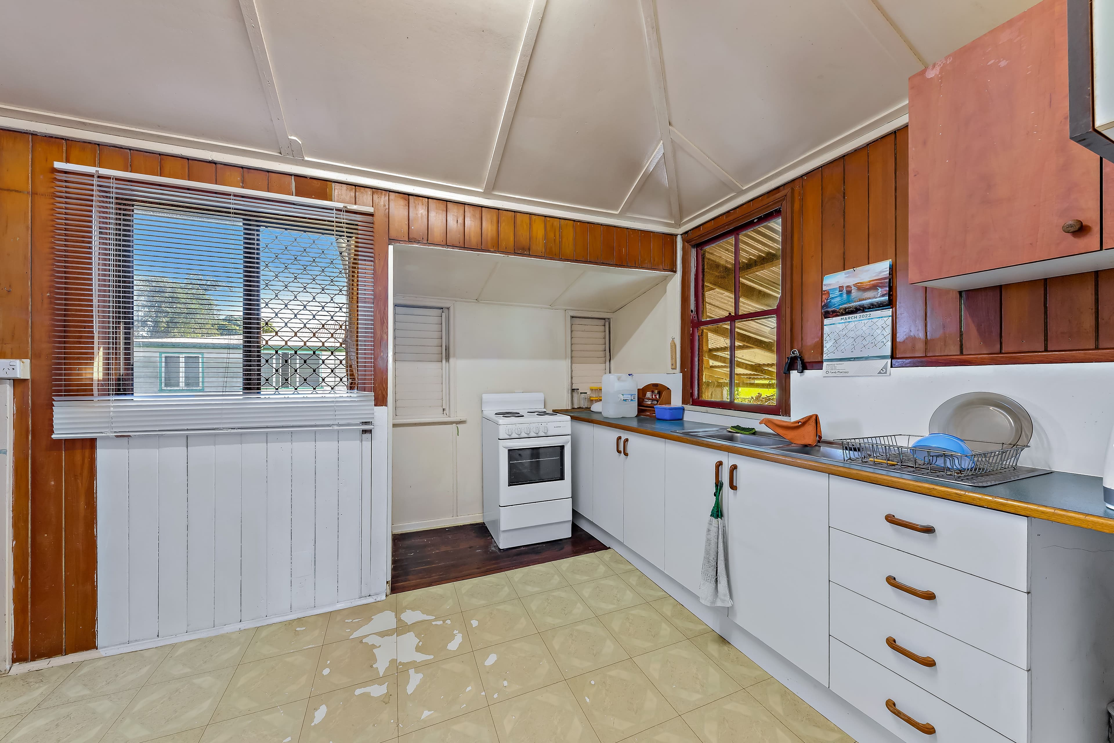 68 Strathdickie Road, Strathdickie QLD 4800, Strathdickie - Thumbnail 4