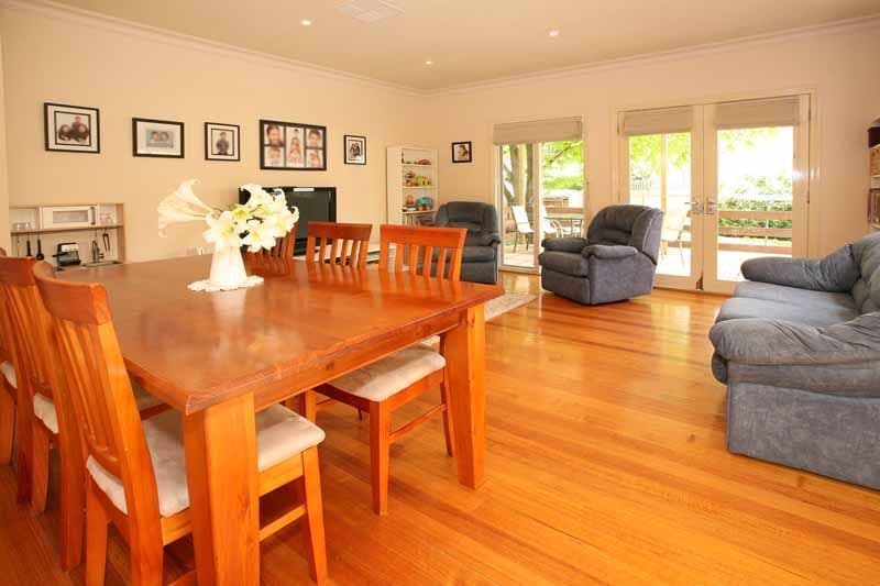 1 Mayfield Drive, MOUNT WAVERLEY VIC 3149, Mount Waverley - Thumbnail 5