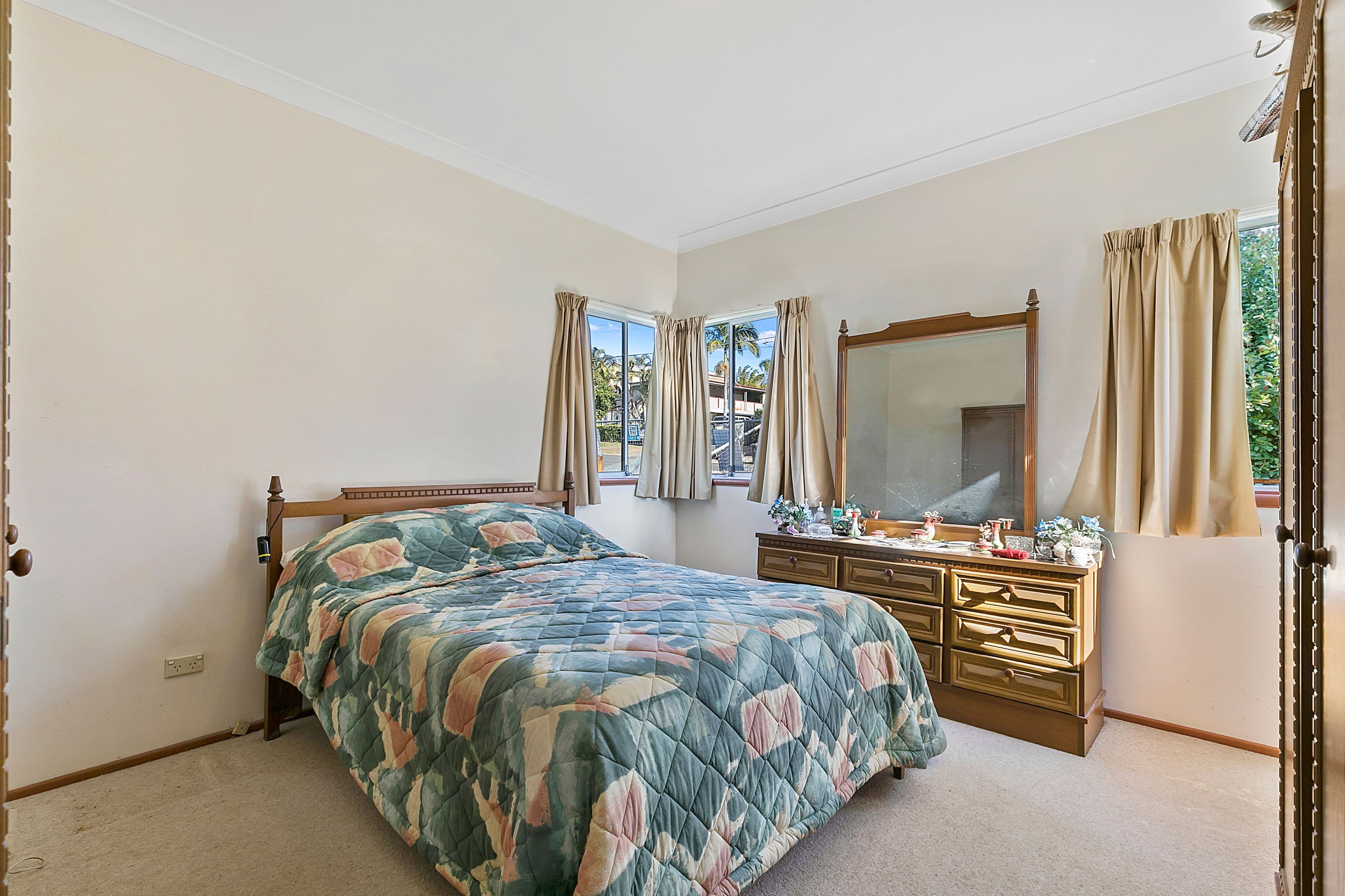 43 Parkview Avenue, Wynnum QLD 4178, Wynnum - Thumbnail 5
