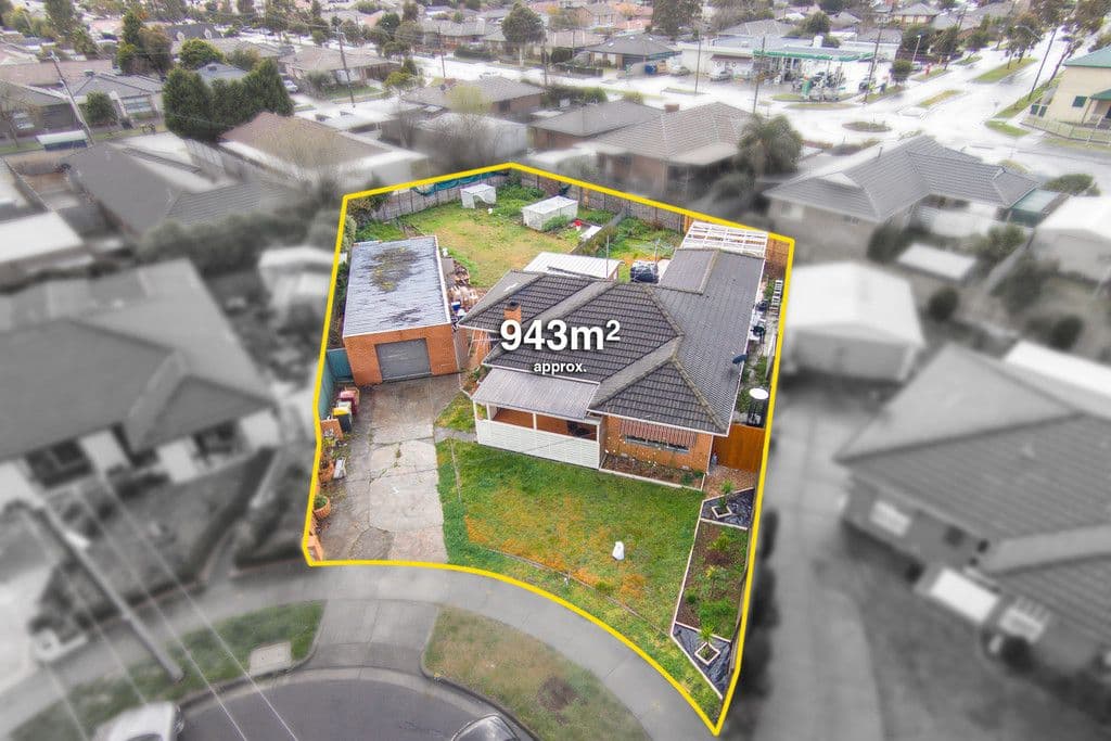 42 Field Street, Craigieburn VIC 3064, Craigieburn - Image 1