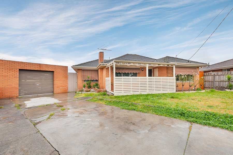 42 Field Street, Craigieburn VIC 3064, Craigieburn - Thumbnail 2