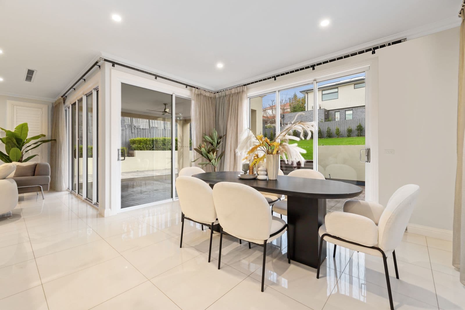 12 Lesley Street, Camberwell VIC 3124, Camberwell - Thumbnail 7