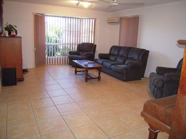 41 Celeber Drive, BEACONSFIELD QLD 4740, Beaconsfield - Thumbnail 2