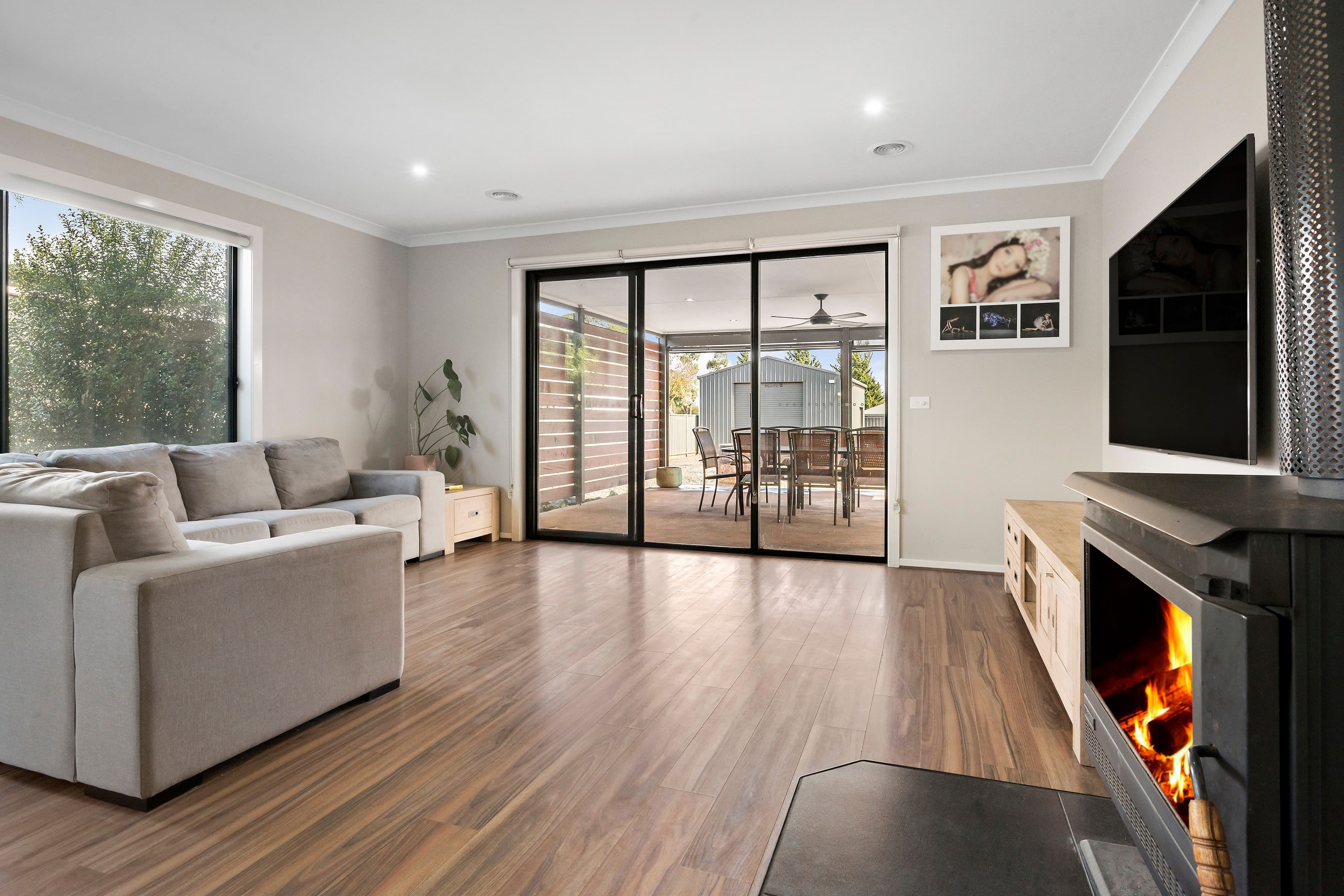 22 Cathcart Street, Clarendon VIC 3352, Clarendon - Thumbnail 4