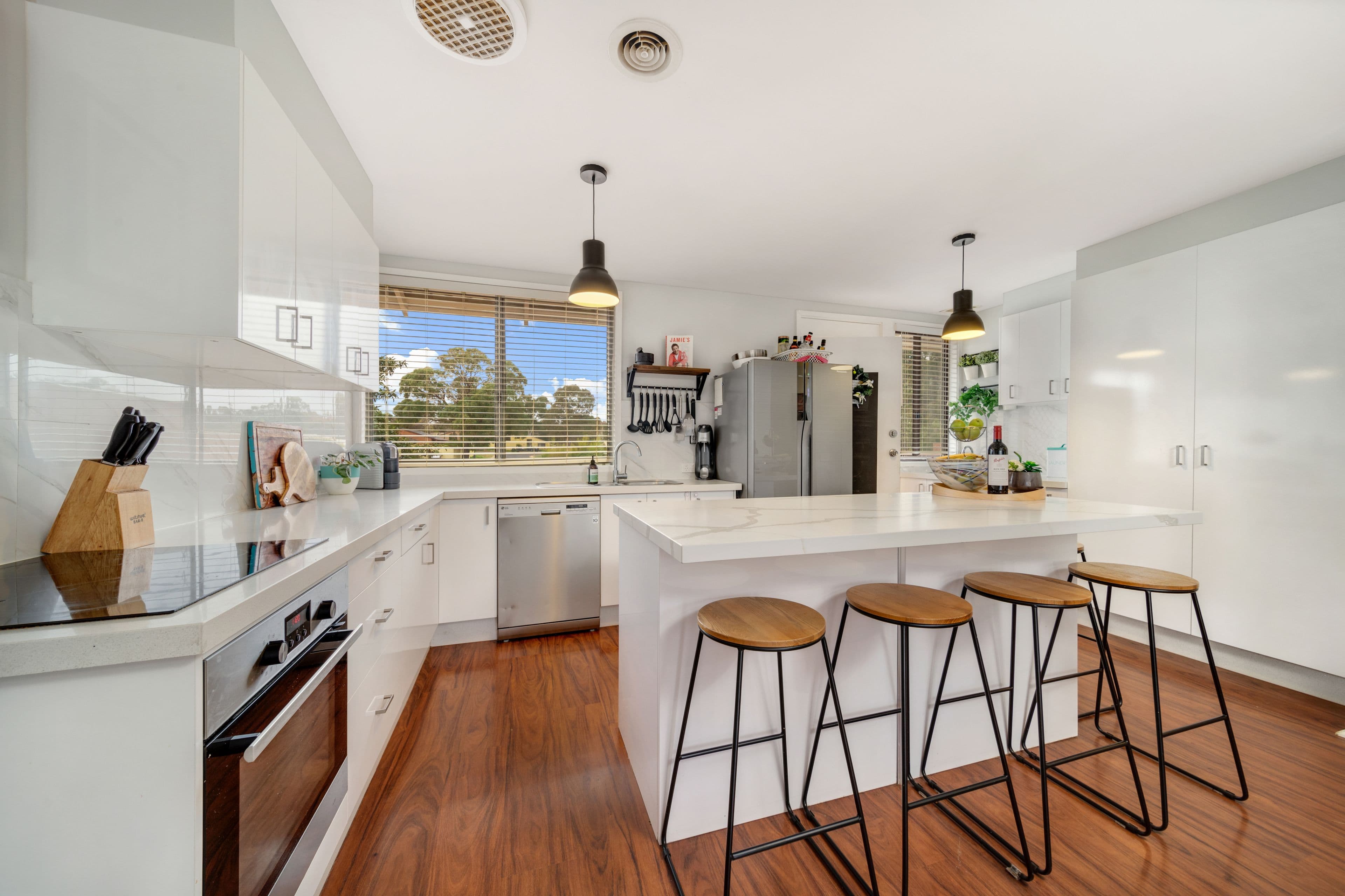 3 Napthali Close, Charnwood ACT 2615, Charnwood - Thumbnail 3