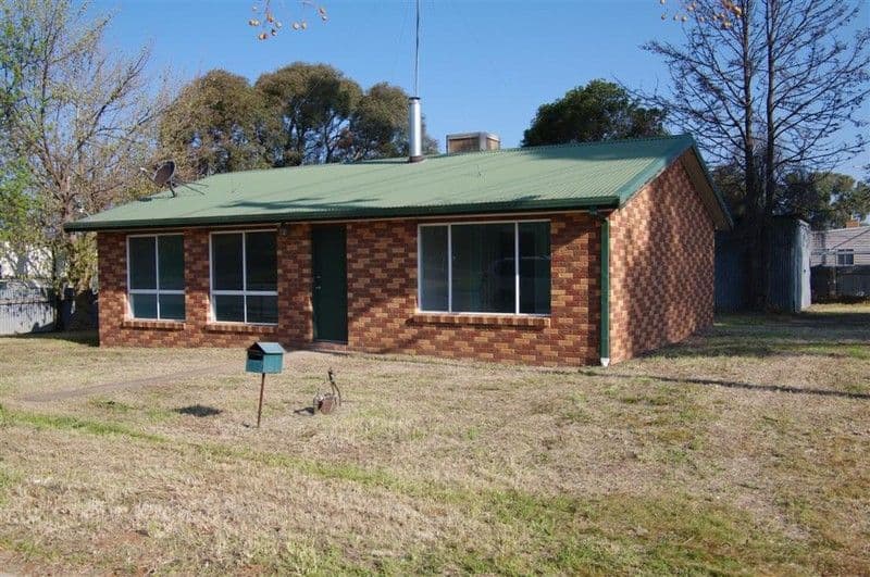 92 Twynam Street, NARRANDERA NSW 2700, Narrandera - Image 1