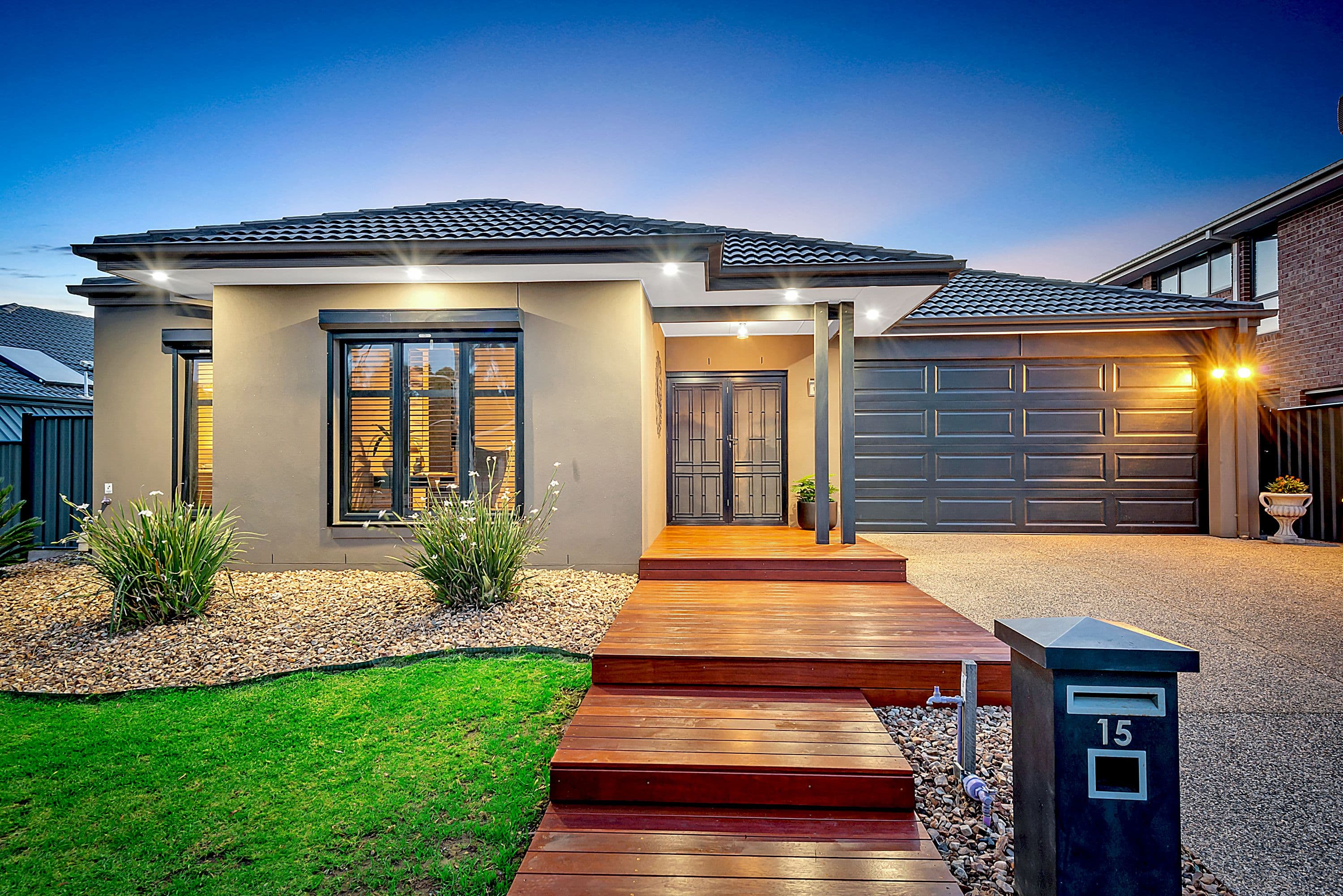15 Hampton Street, Craigieburn VIC 3064, Craigieburn - Image 1