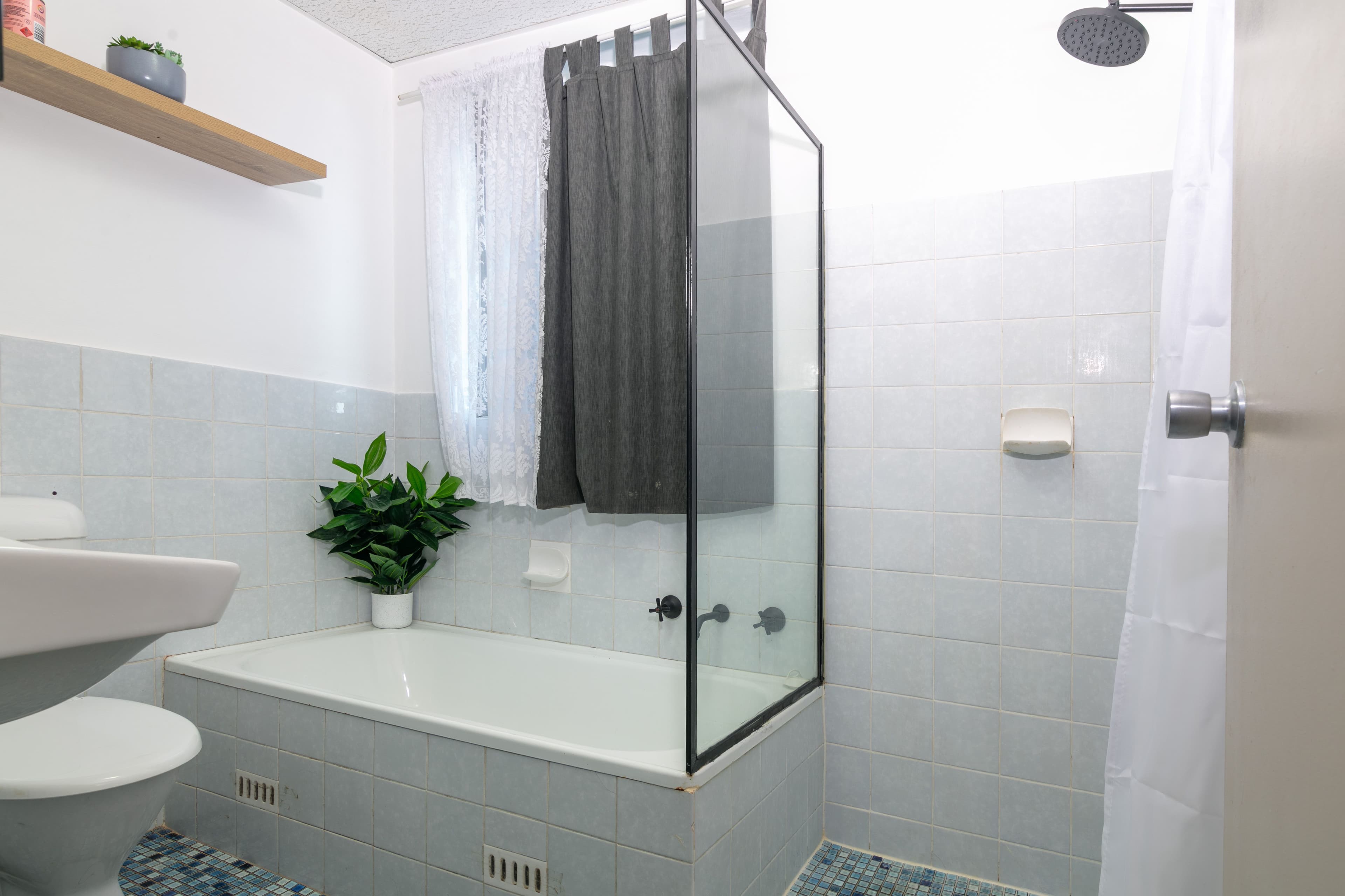 9-11 Santley Crescent, Kingswood NSW 2747, Kingswood - Thumbnail 2