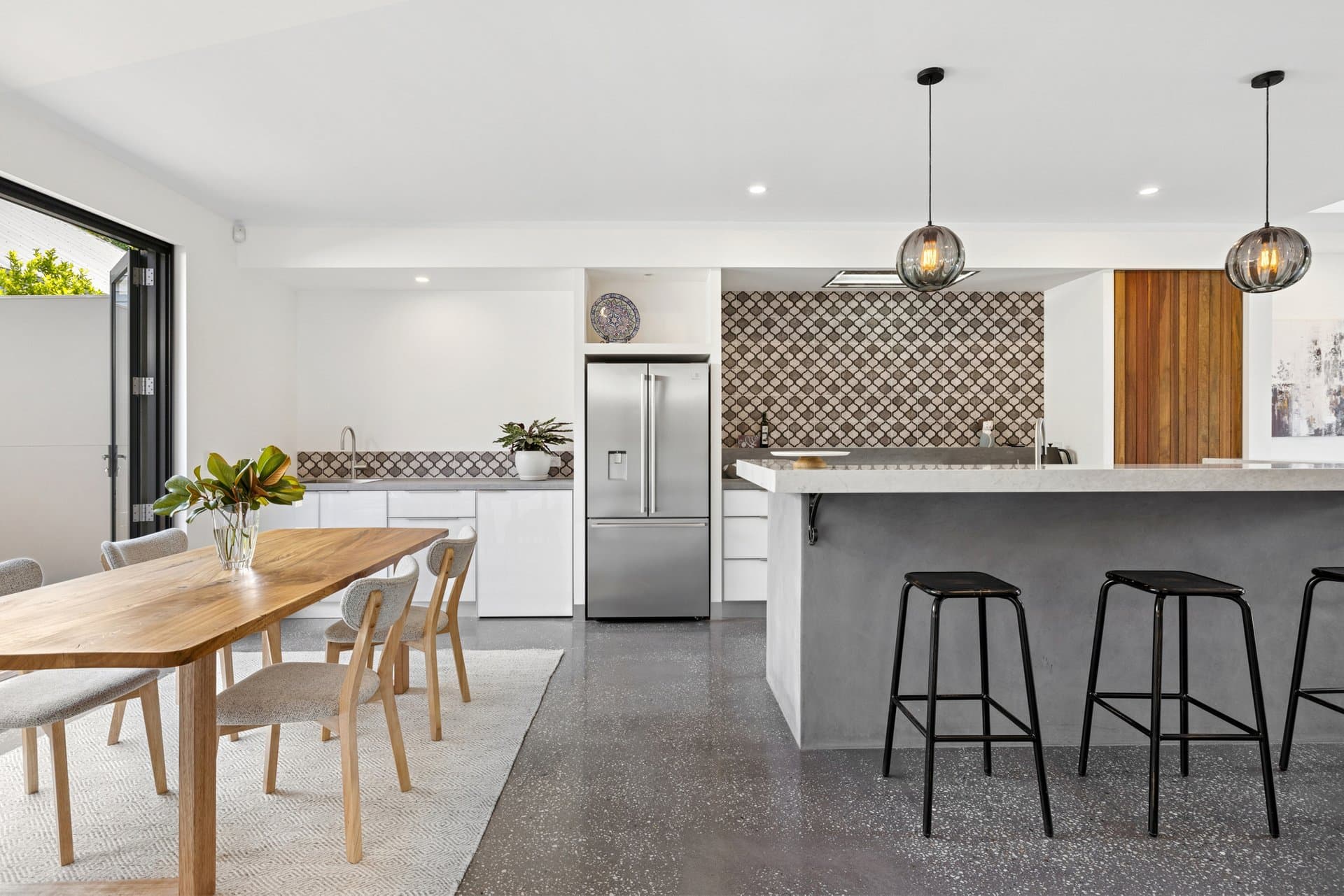 11 Derry Street, Bentleigh East - Thumbnail 3
