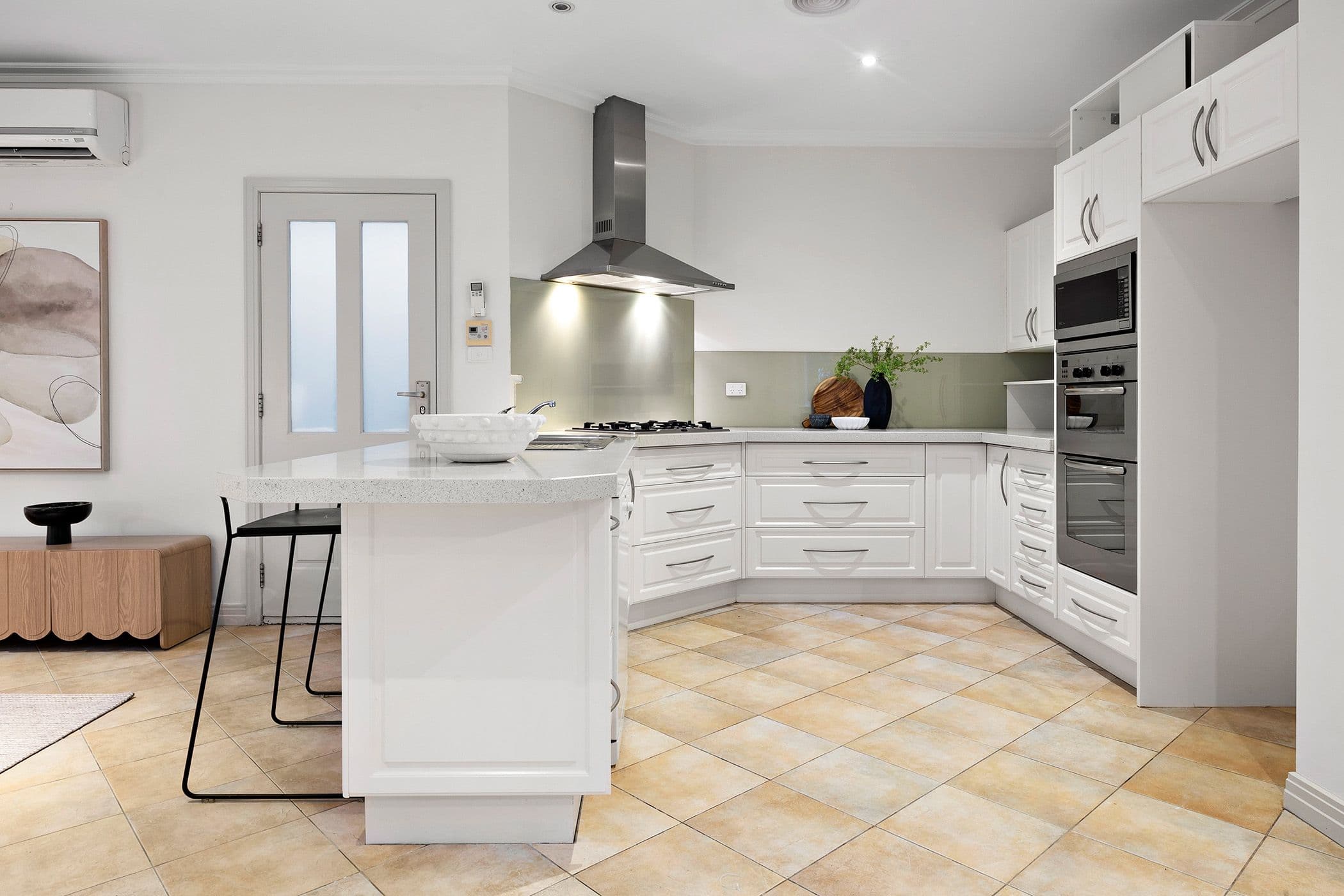8 Bonanza Lane, Beaumaris VIC 3193, Beaumaris - Thumbnail 3