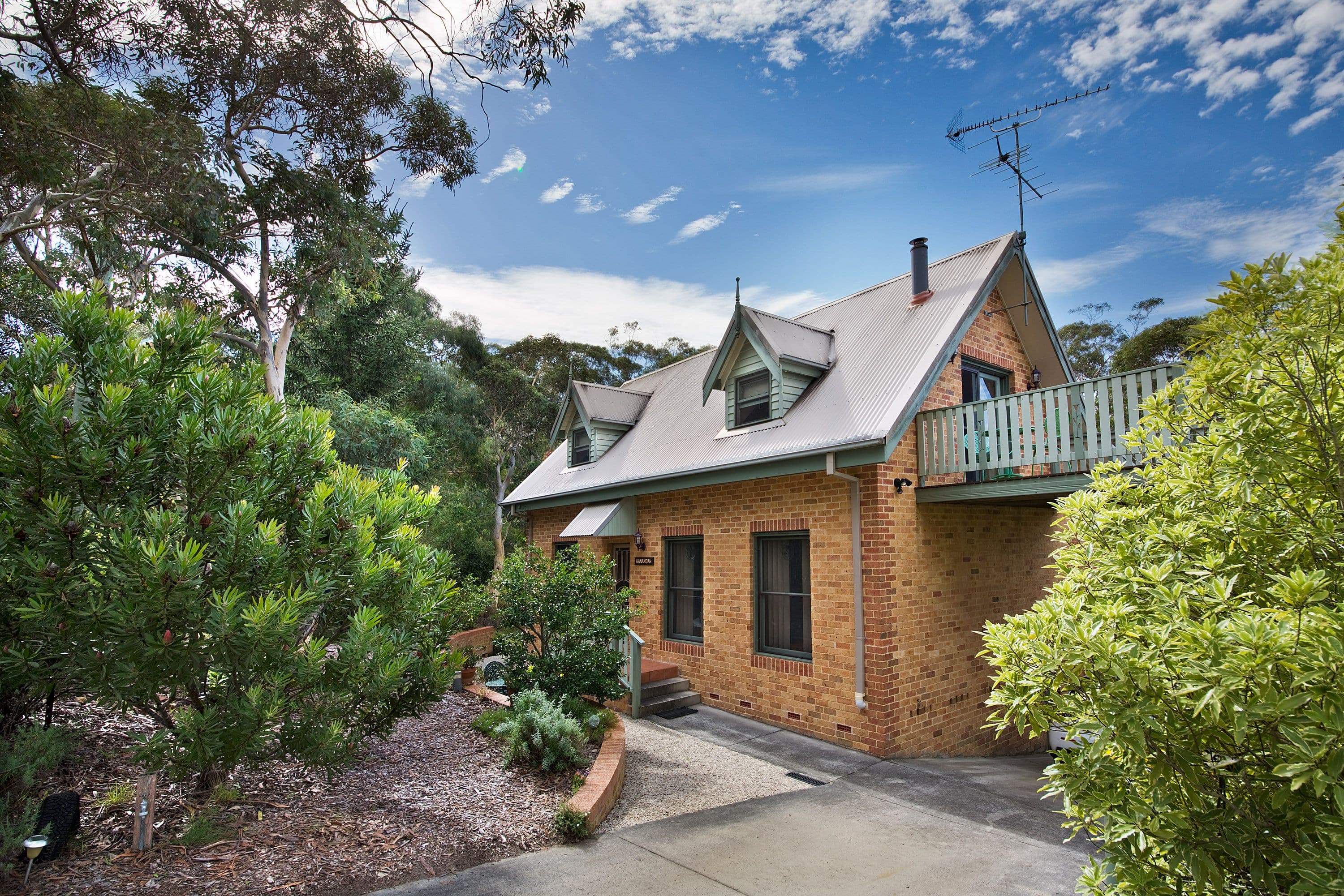 28 Kenny Street, Mount Victoria - Image 1