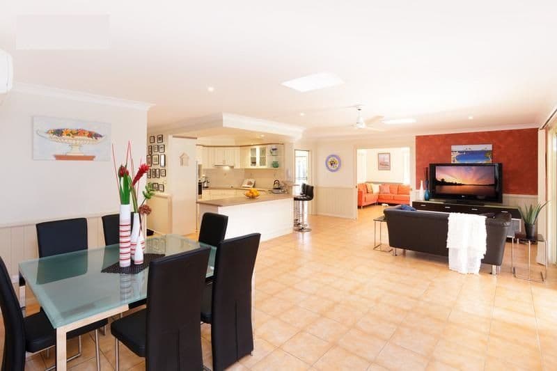 116 Kavanagh Road, WISHART QLD 4122, Wishart - Thumbnail 4