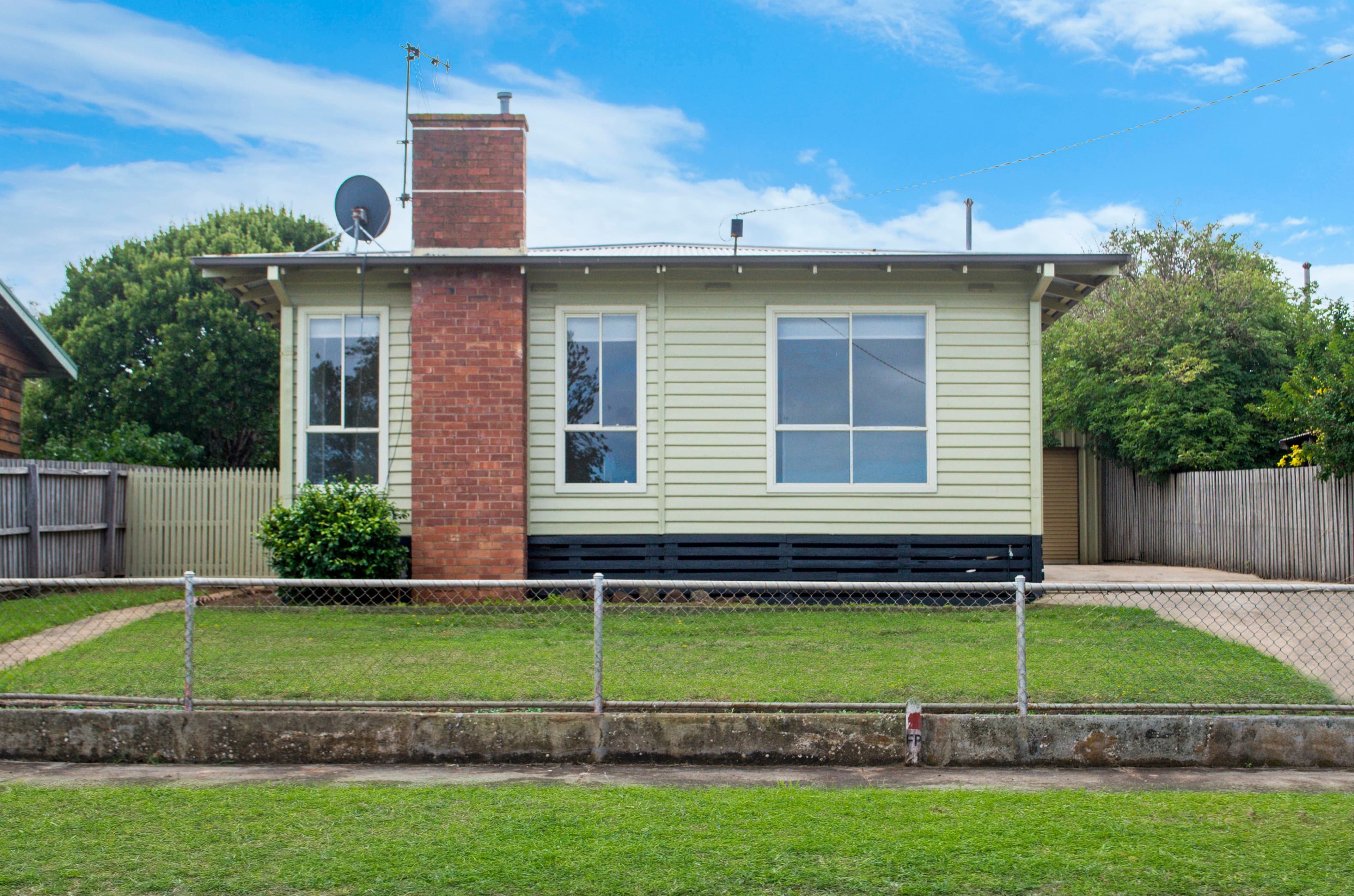 20 Crawley Street, Warrnambool VIC 3280, Warrnambool - Image 1