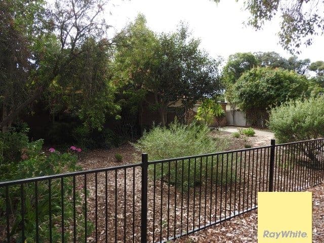 49 Gribble Avenue, Armadale WA 6112, Armadale - Thumbnail 3