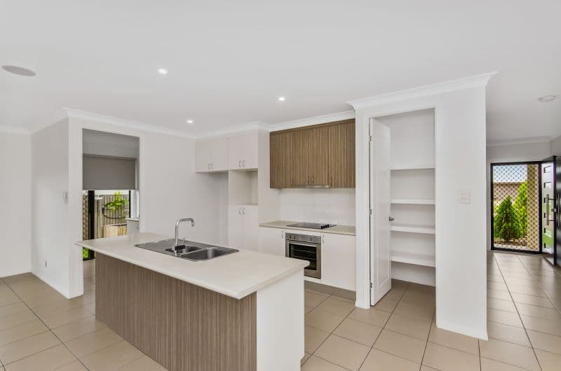 146 Summerland Drive, Deeragun QLD 4818, Deeragun - Thumbnail 2